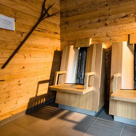 Romantik Rindenmühle Otel